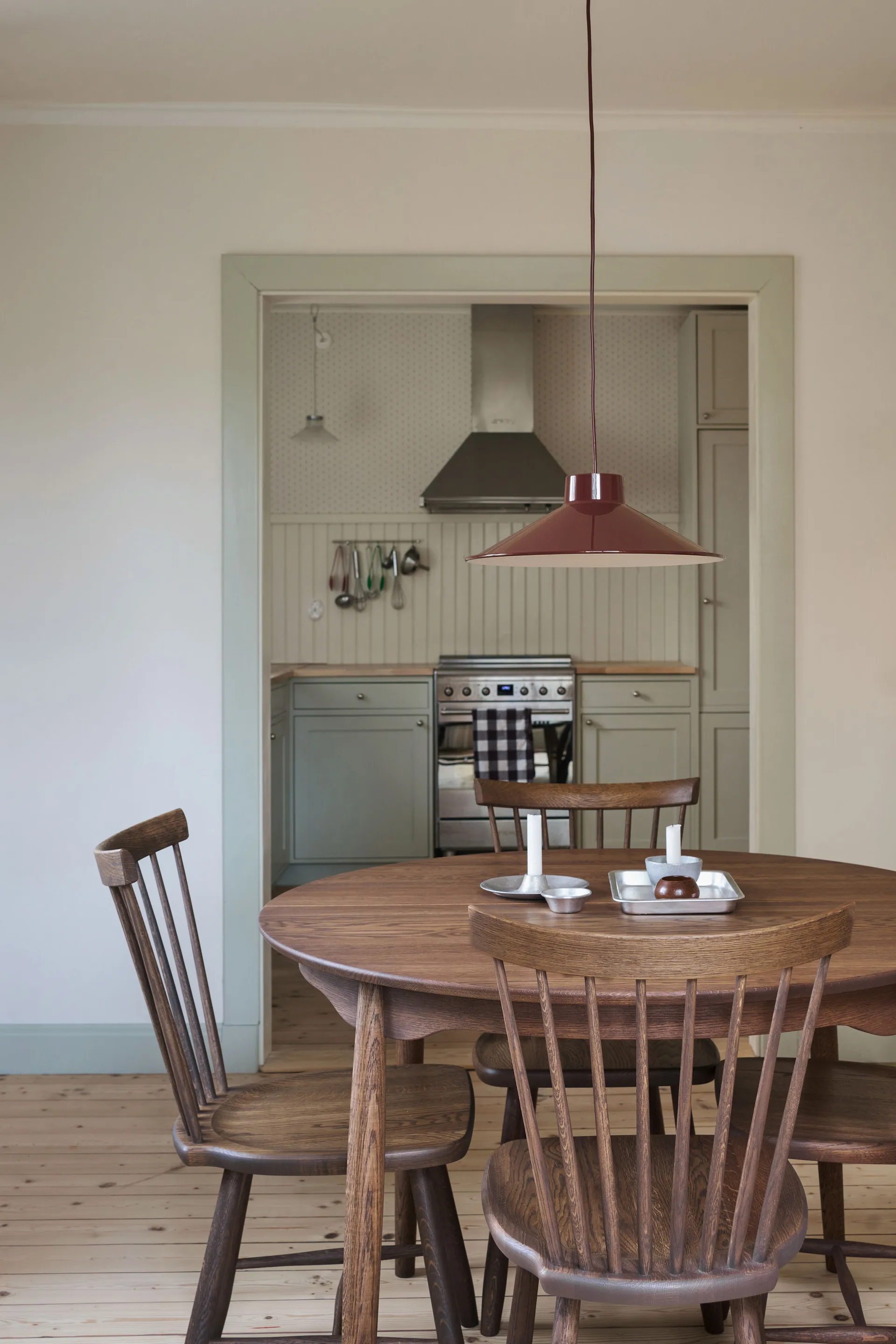 Mesa Carl Ø115, extensible, Chocolat brown aceitado Edición Especial (roble), Ø115 cm Stolab