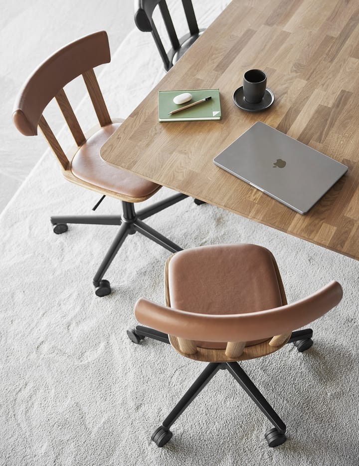 Silla Alt base giratoria con asiento tapizado roble , Elmotique 43807-aceite natural Stolab