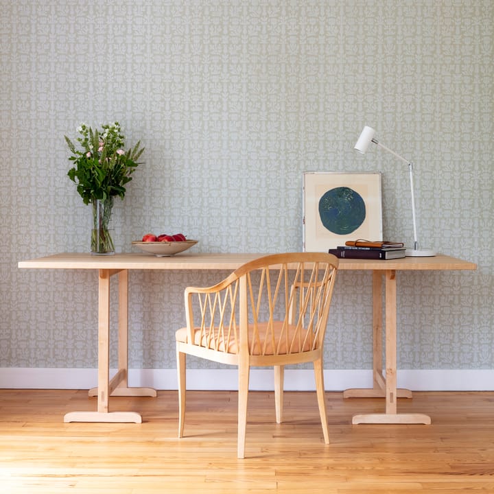 Silla con reposabrazos Widemar, Cuero tärnsjö natural, oljad abedul Stolab