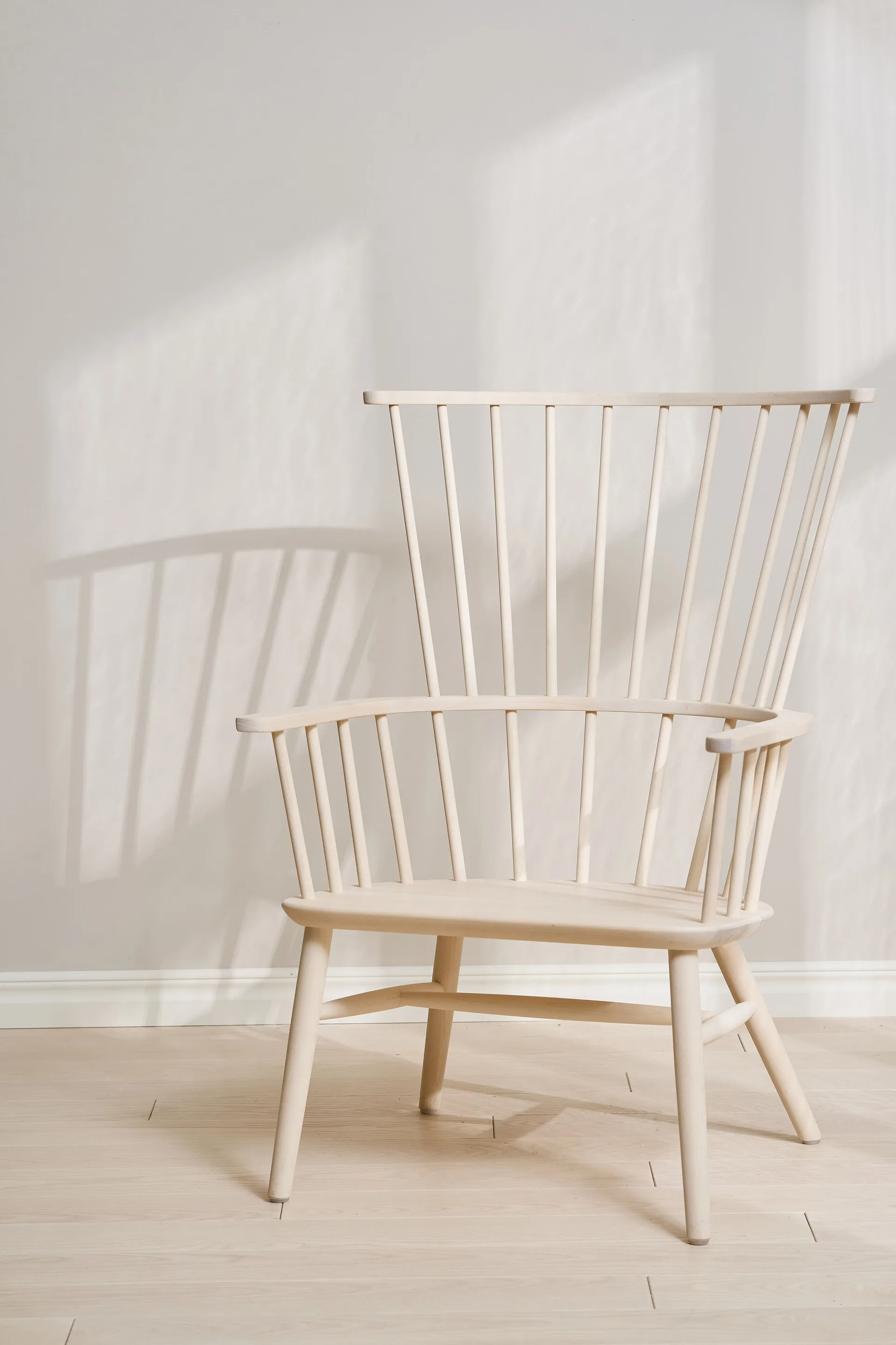 Silla Henriette con cojín de asiento y cervical Aceite blanco-Espresso Stolab