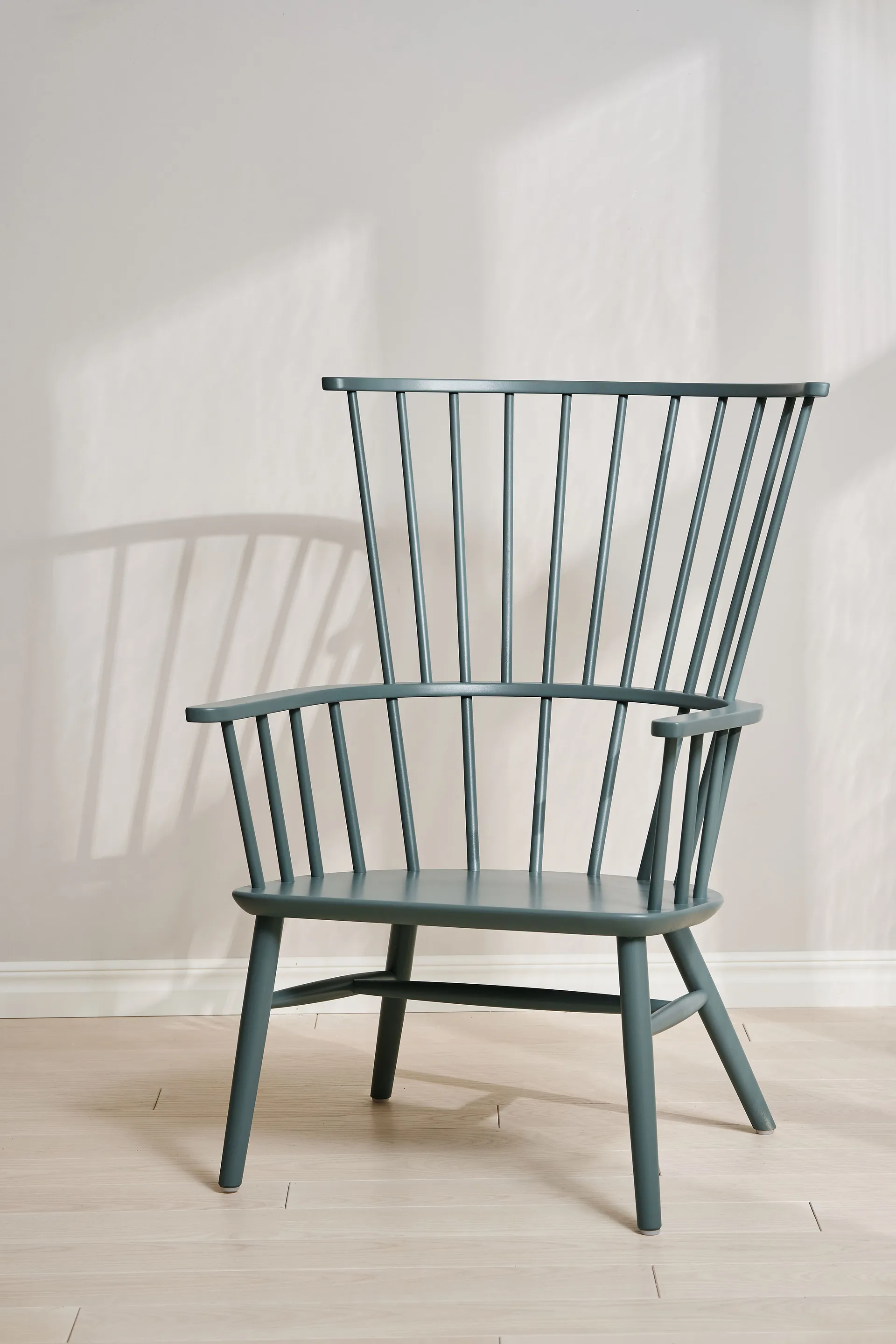 Silla Henriette con cojín de asiento y cervical Dimma-Moonlight,  Stolab