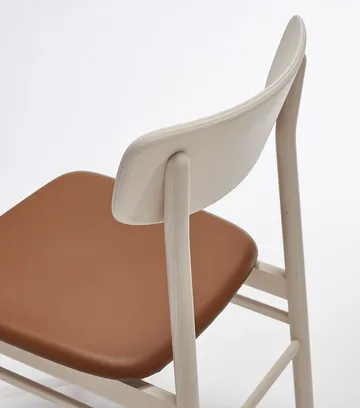 Silla Prima Vista abedul aceitado blanco - Cuero Elmosoft 43807 cognac - Stolab