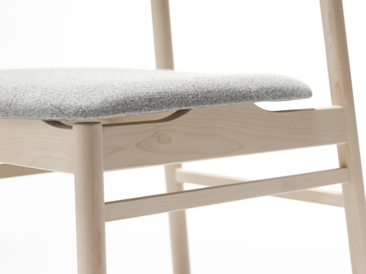 Silla Prima Vista abedul lacado mate claro, Tela hallingdaldal 65-130 gris Stolab