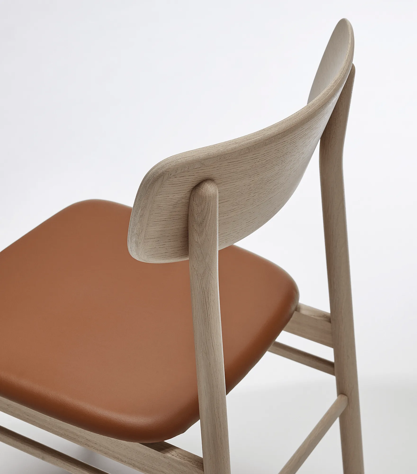 Silla Prima Vista roble aceitado blanco, Cuero Elmosoft 43807 cognac Stolab