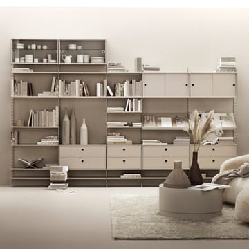 Cabinet vitrina con puertas correderas de cristal String 78 cm - Fresno teñido de negro - String