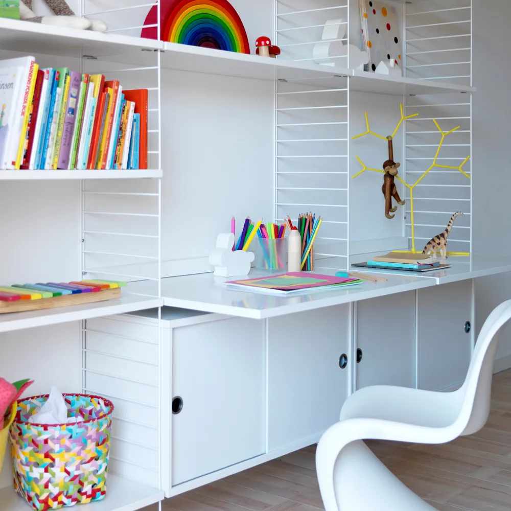 Escritorio String, Blanco, 78x58 cm String