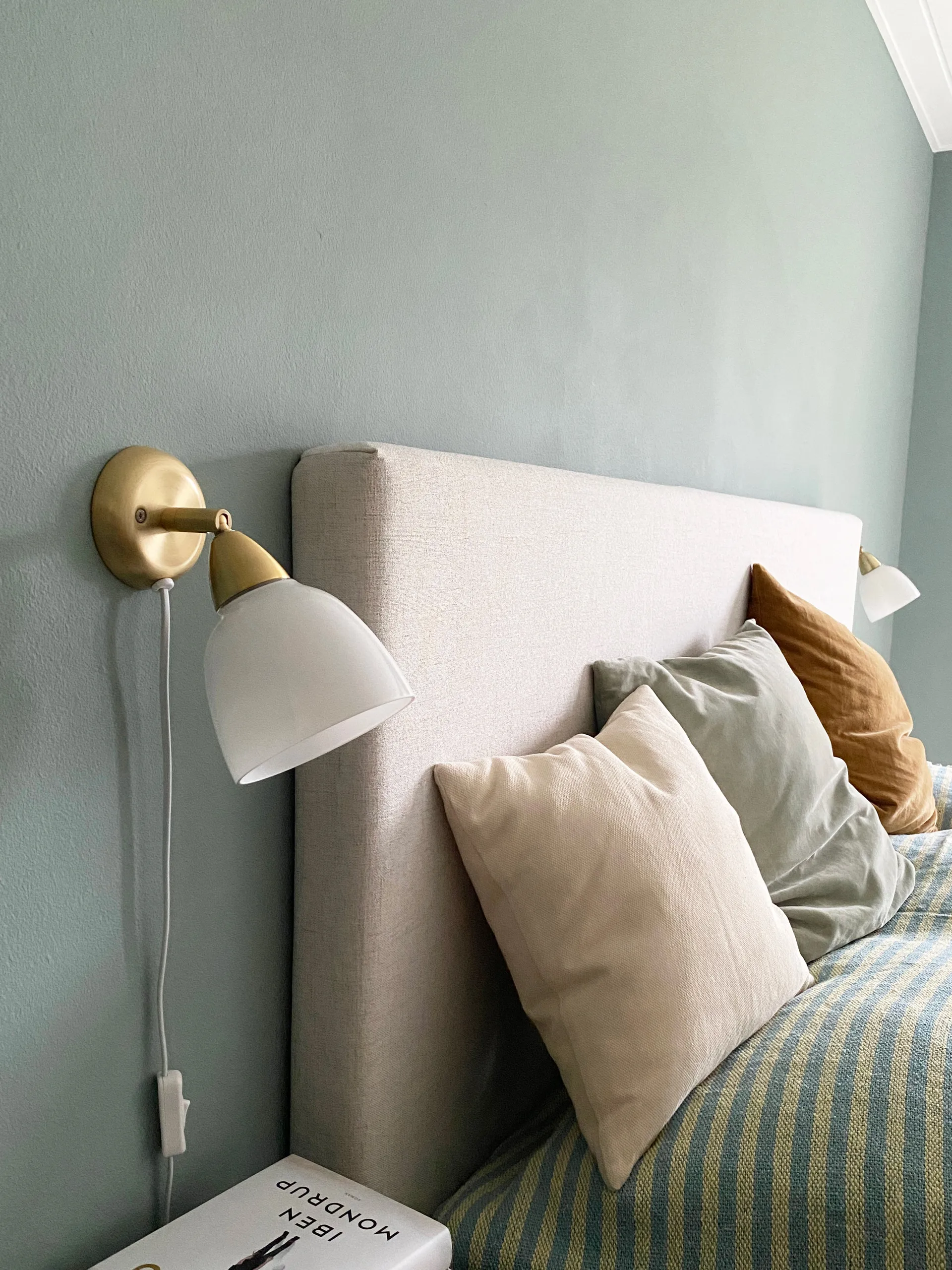 Aplique de pared Urban short, Brushed Brass Superliving