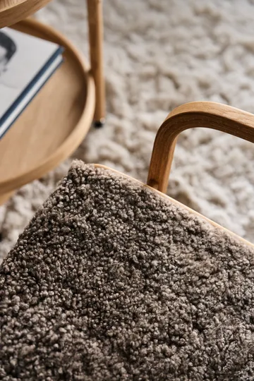 Butaca Lamino roble aceitado/piel de oveja - Sahara (marrón turrón) - Swedese