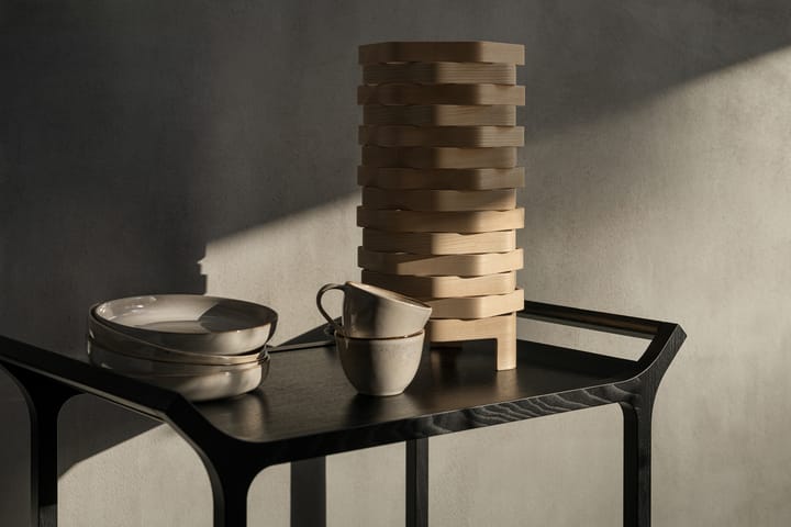 Carrito para servir Teatime, fresno lacado negro Swedese