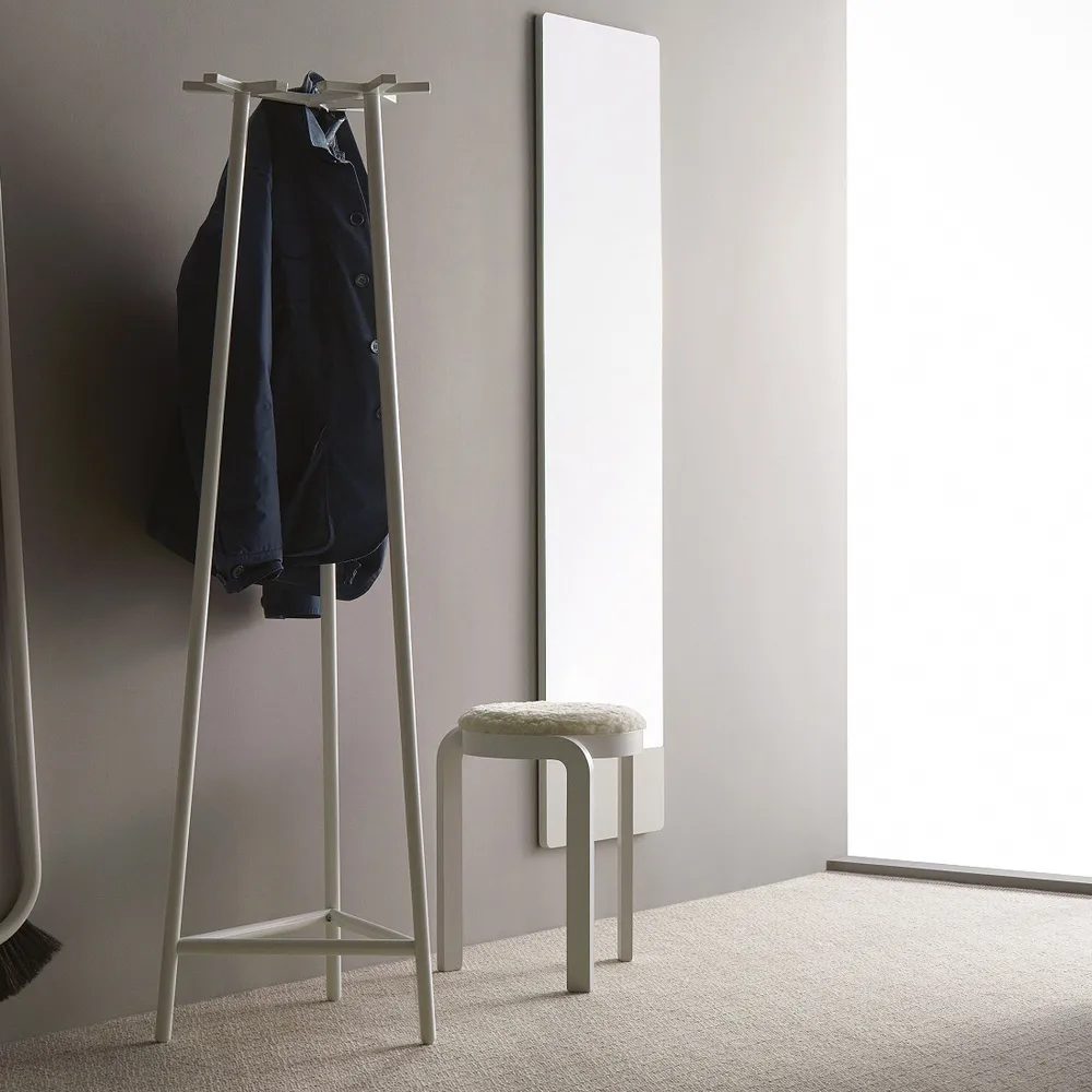 Espejo de pared Mira, Lacado blanco Swedese