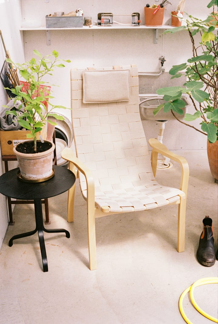 Sillón alto Primo con cojín para cuello haya lacada, natural Swedese