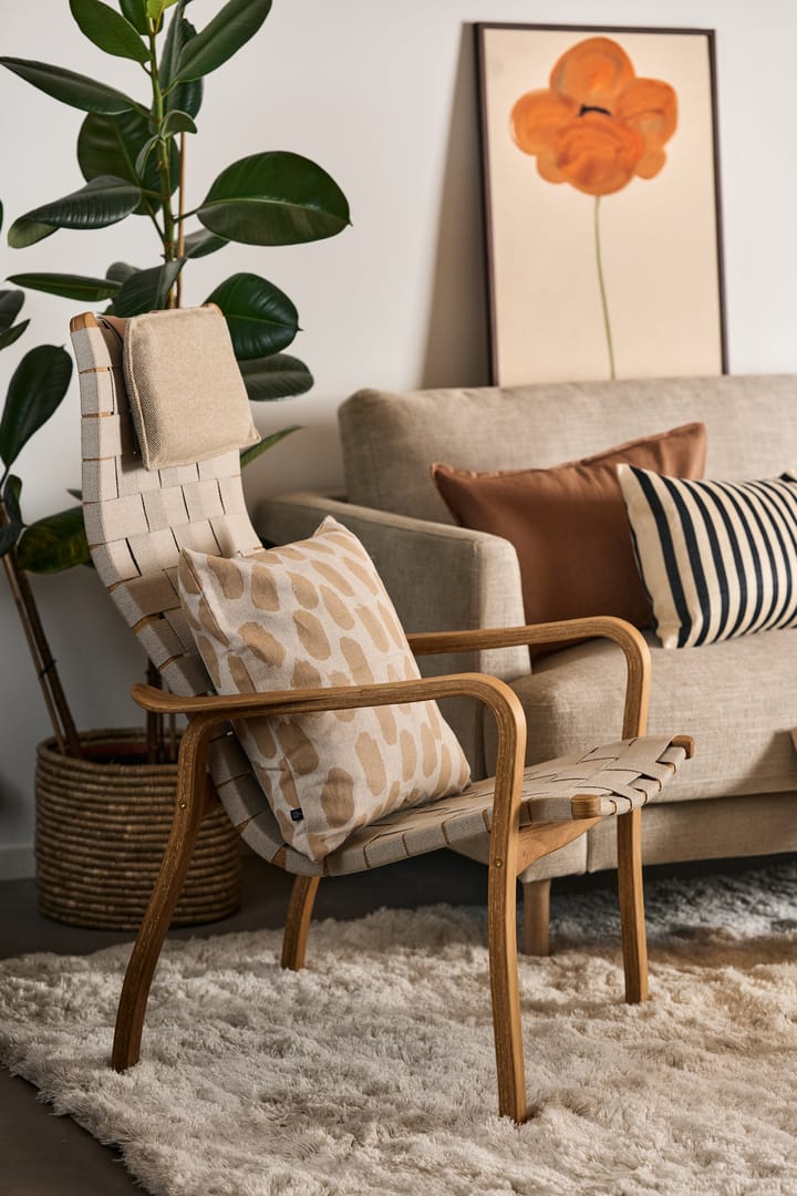 Sillón alto Primo con cojín para cuello roble aceitado, natural Swedese