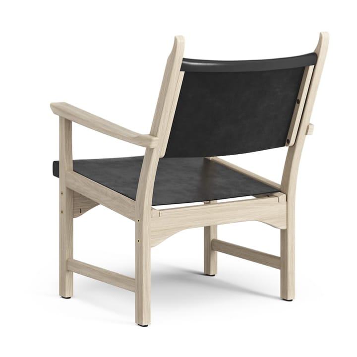 Sillón Caryngo, Roble pigmentado blanco-cuero negro Swedese