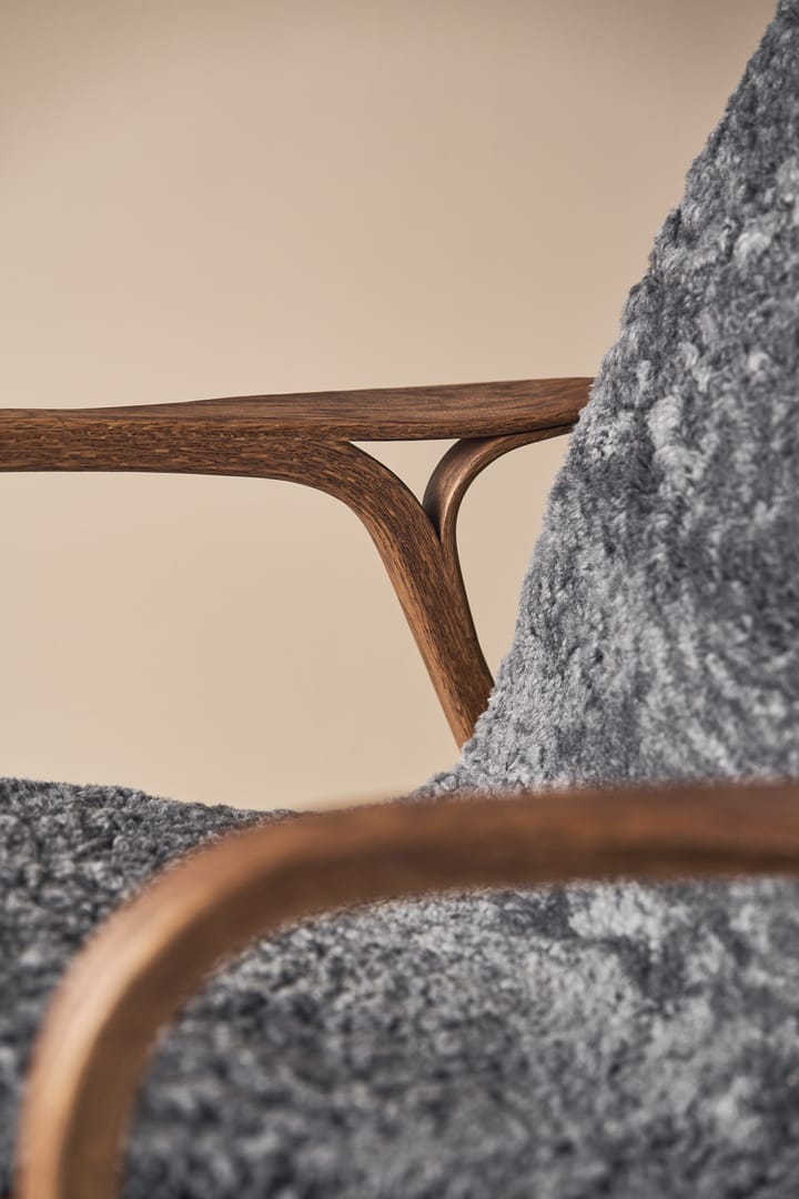 Sillón Laminett roble/piel de oveja Special Edition, Rubio Monocoat Chocolate-Charcoal Swedese