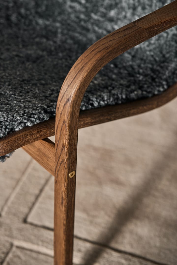 Sillón Lamino roble/piel de oveja Special Edition, Rubio Monocoat Chocolate-Charcoal Swedese