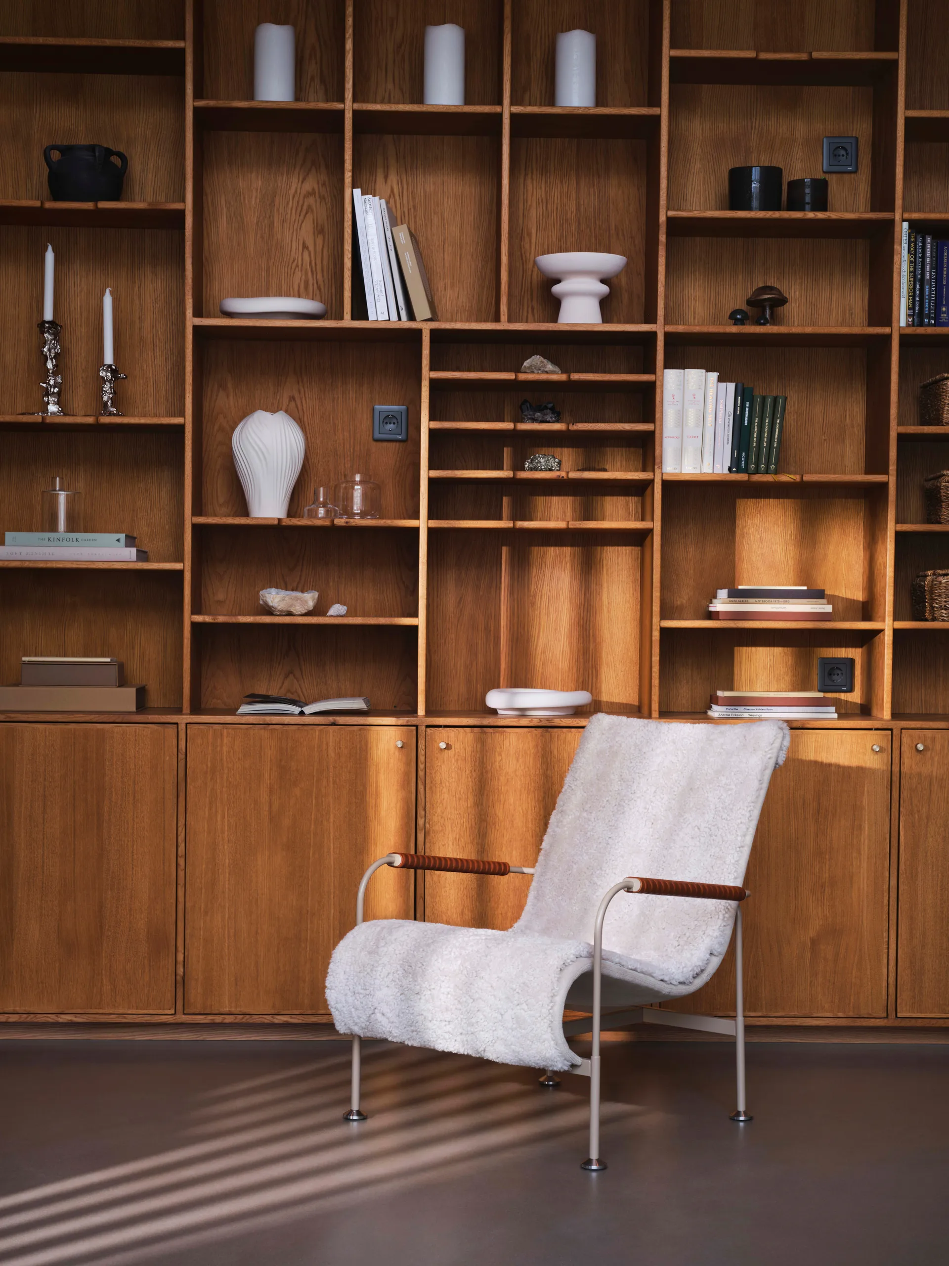 Sillón Serpentine, Cuero Elmo Soft marrón claro-cromo-Tärnsjö Cognac Swedese