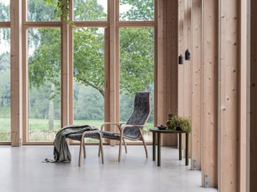 Sillón y reposapiés Lamino de roble aceitado/piel de oveja - Moonlight (beige) - Swedese