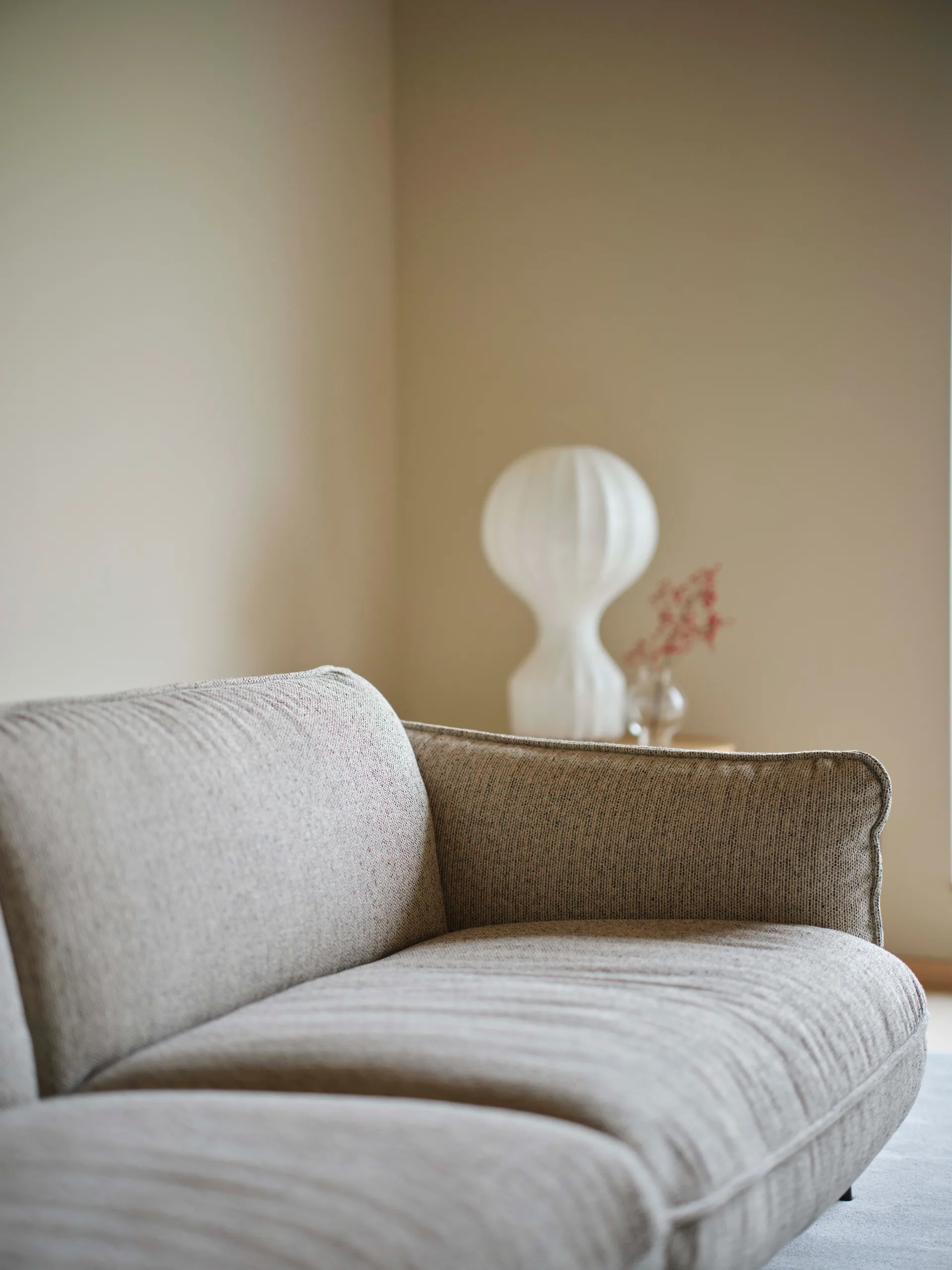 Sofá Continental, Sealife Light beige/white-nutmeg Swedese