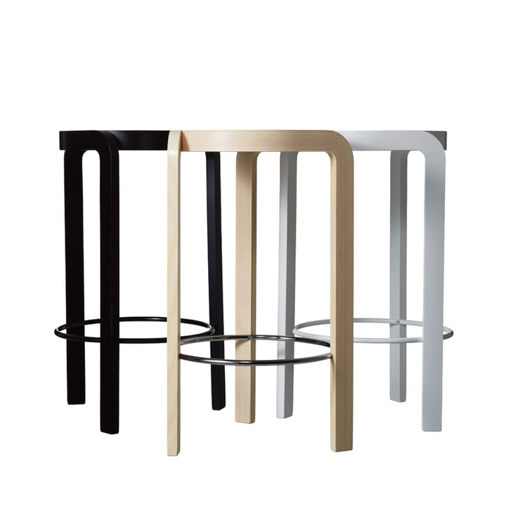 Taburete bar Spin, Fresno esmaltado blanco, anillo base de cromo Swedese