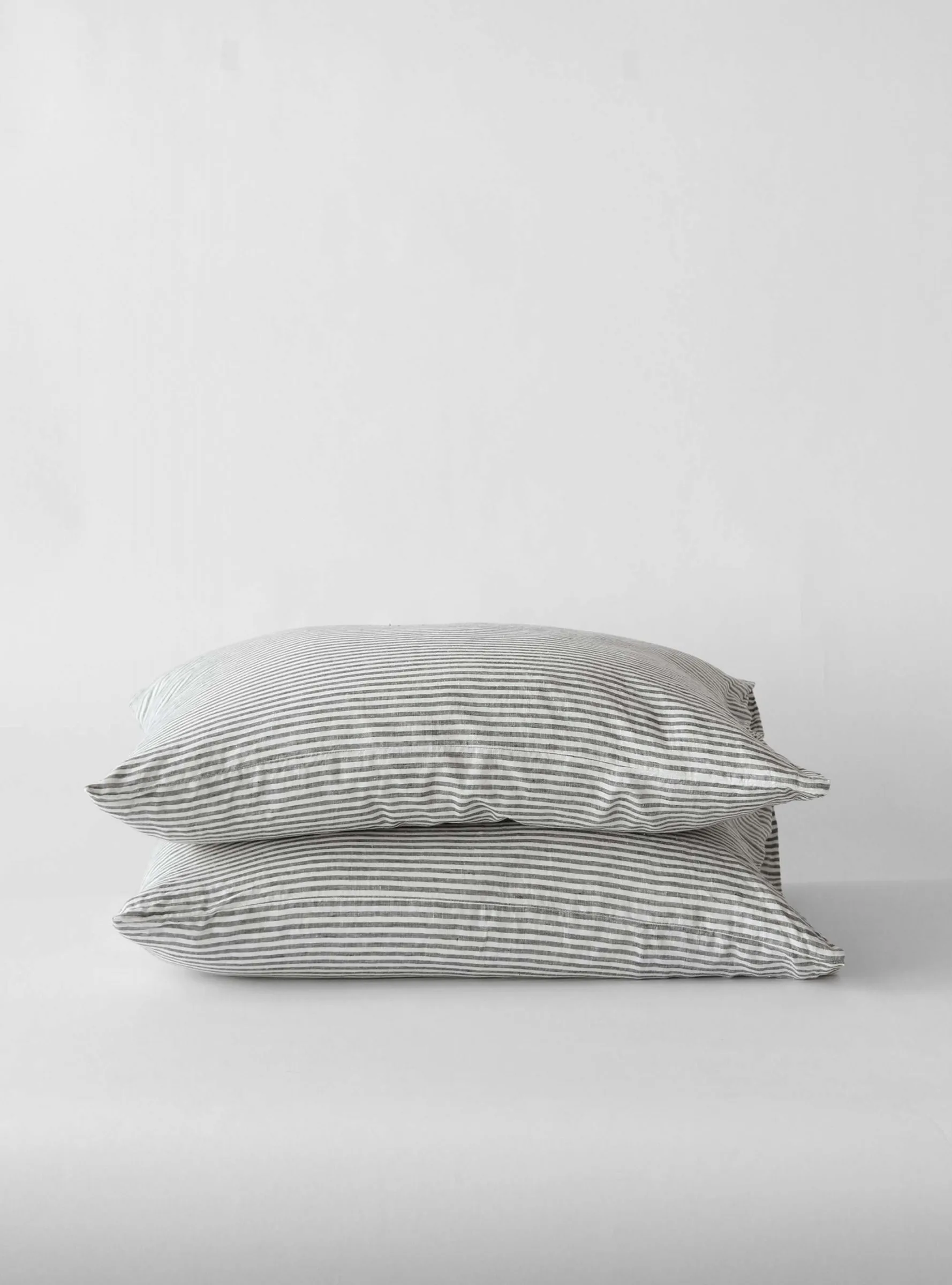 2 Fundas de almohada Stonewashed linen 50x70 cm, Grey-white Tell Me More