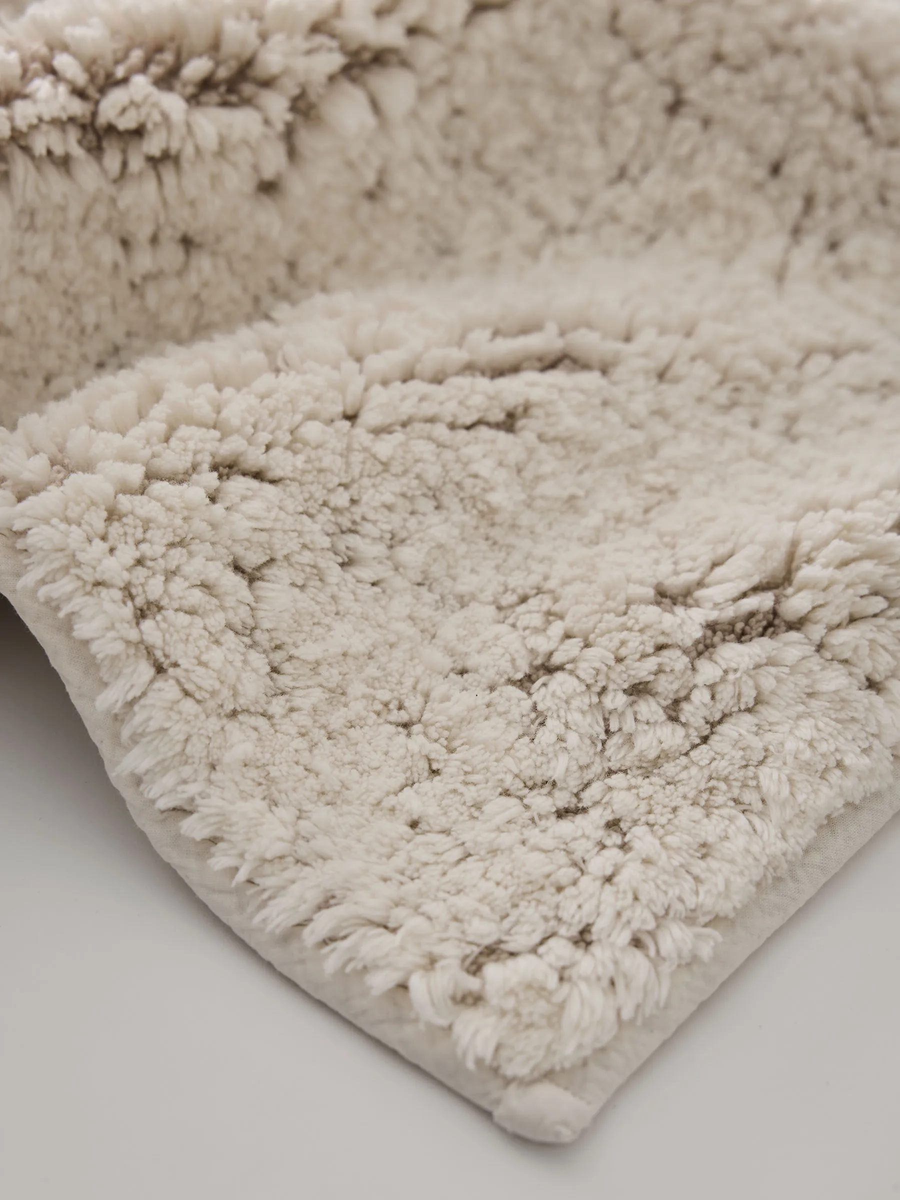 Alfombrilla de baño Elsa 50x70 cm, Offwhite Tell Me More