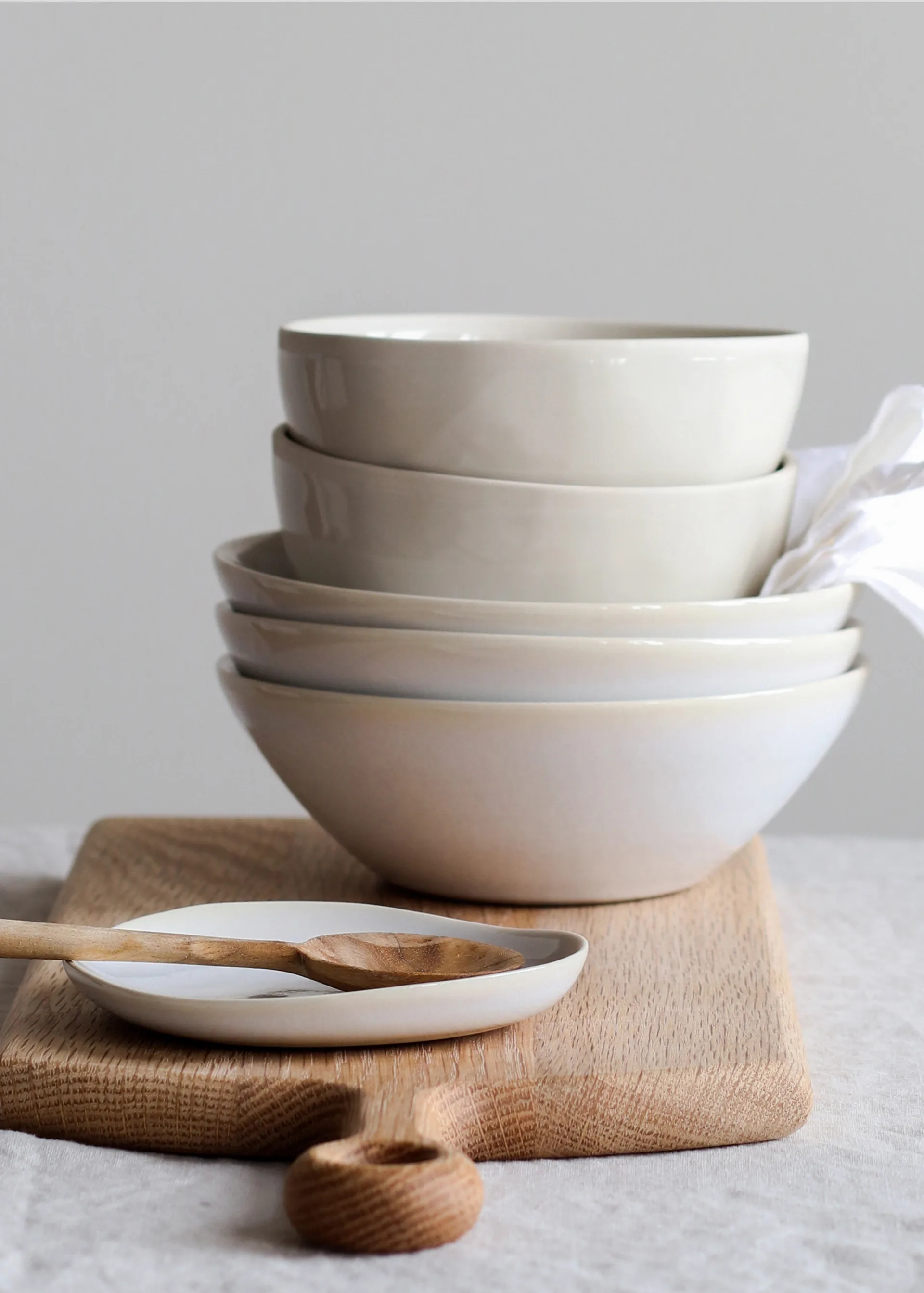 Bol Vince M, blanco Tell Me More