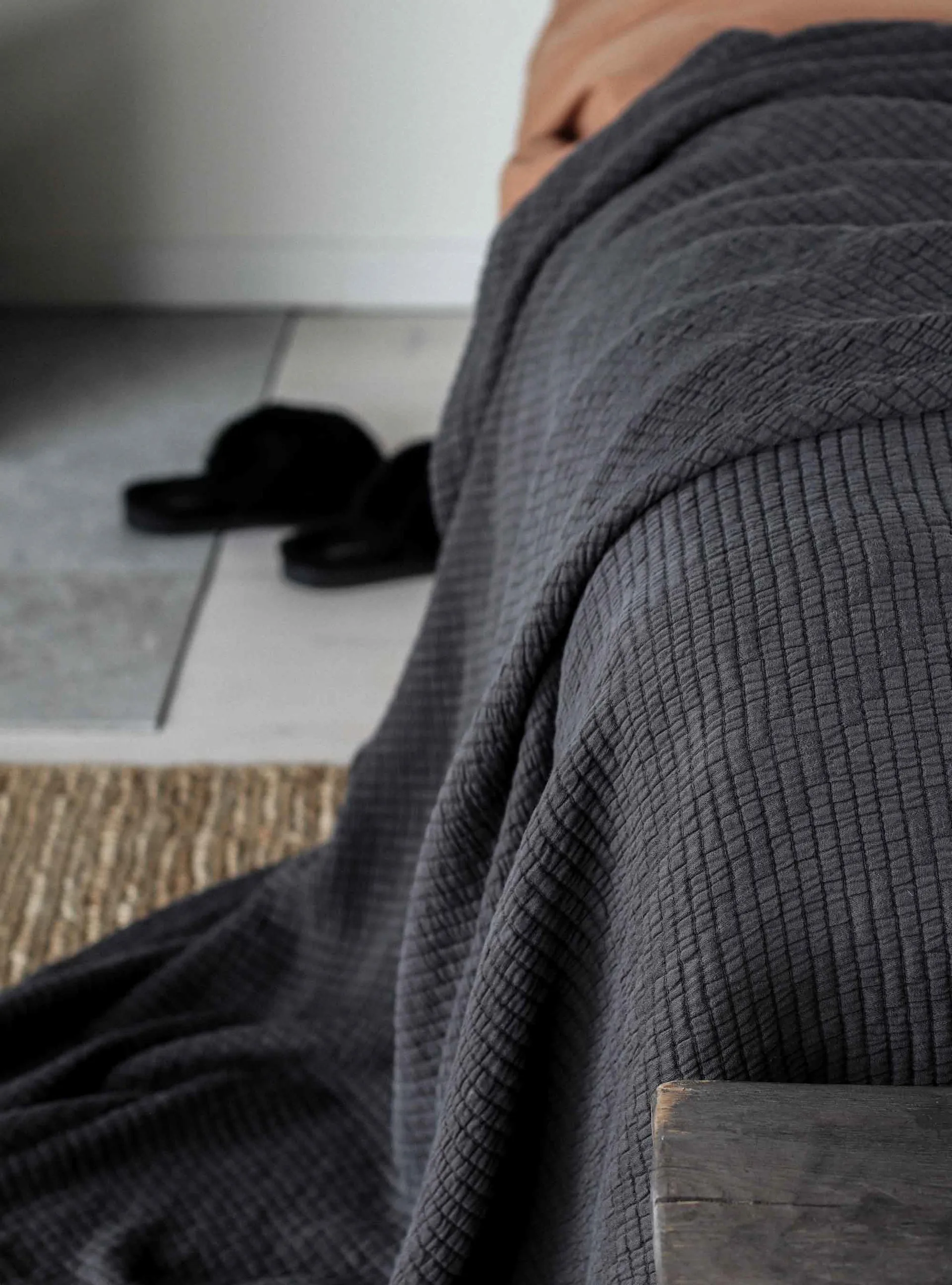 Colcha de cama Brick 180x260 cm, Charcoal Tell Me More