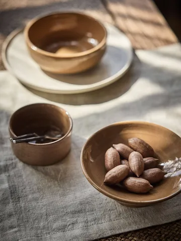 Cuenco con pie Elio - Desert yellow, Ø14,5x6 cm - Tell Me More