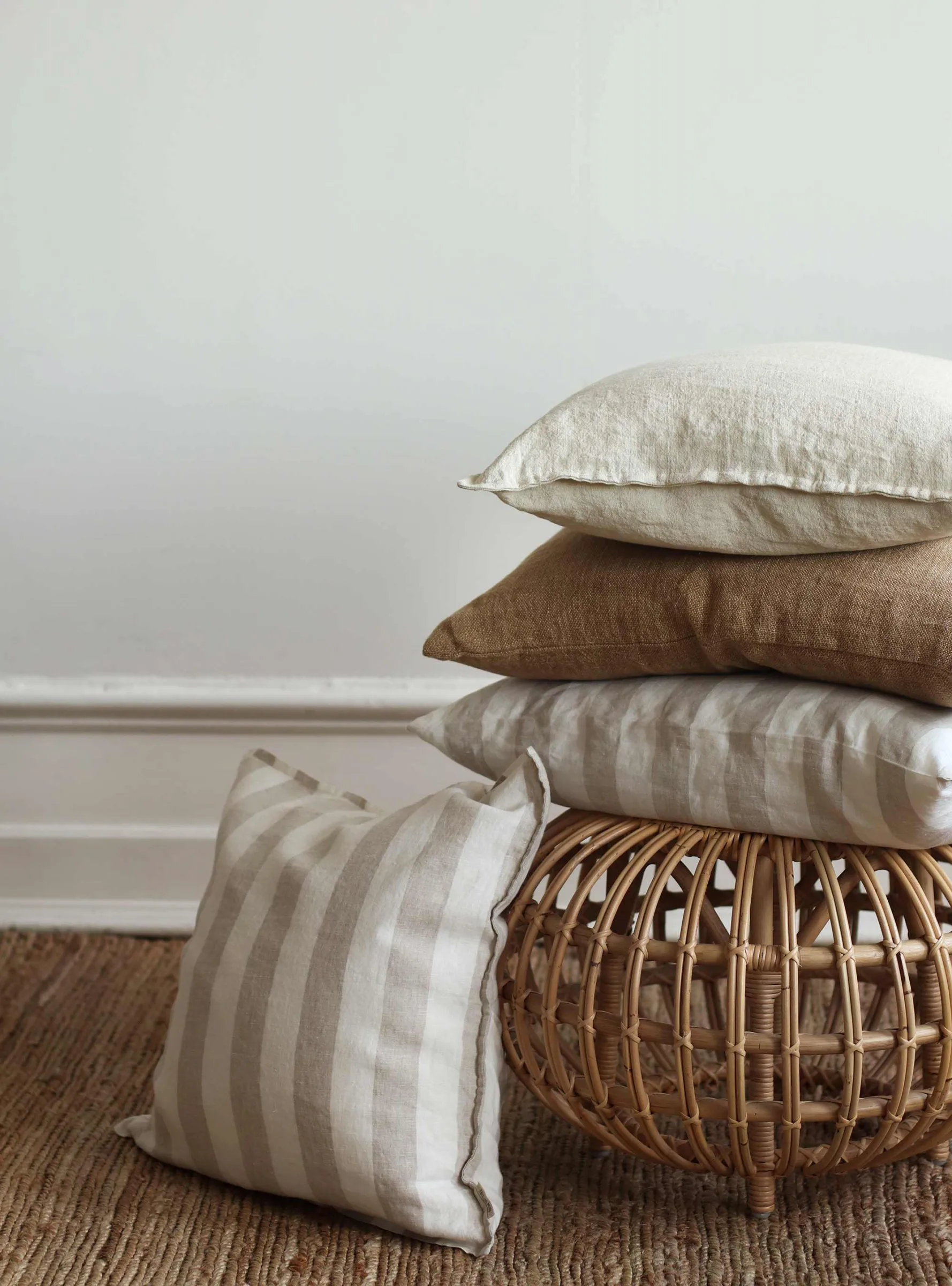 Funda de cojín Holte 50x50 cm, Sand Tell Me More