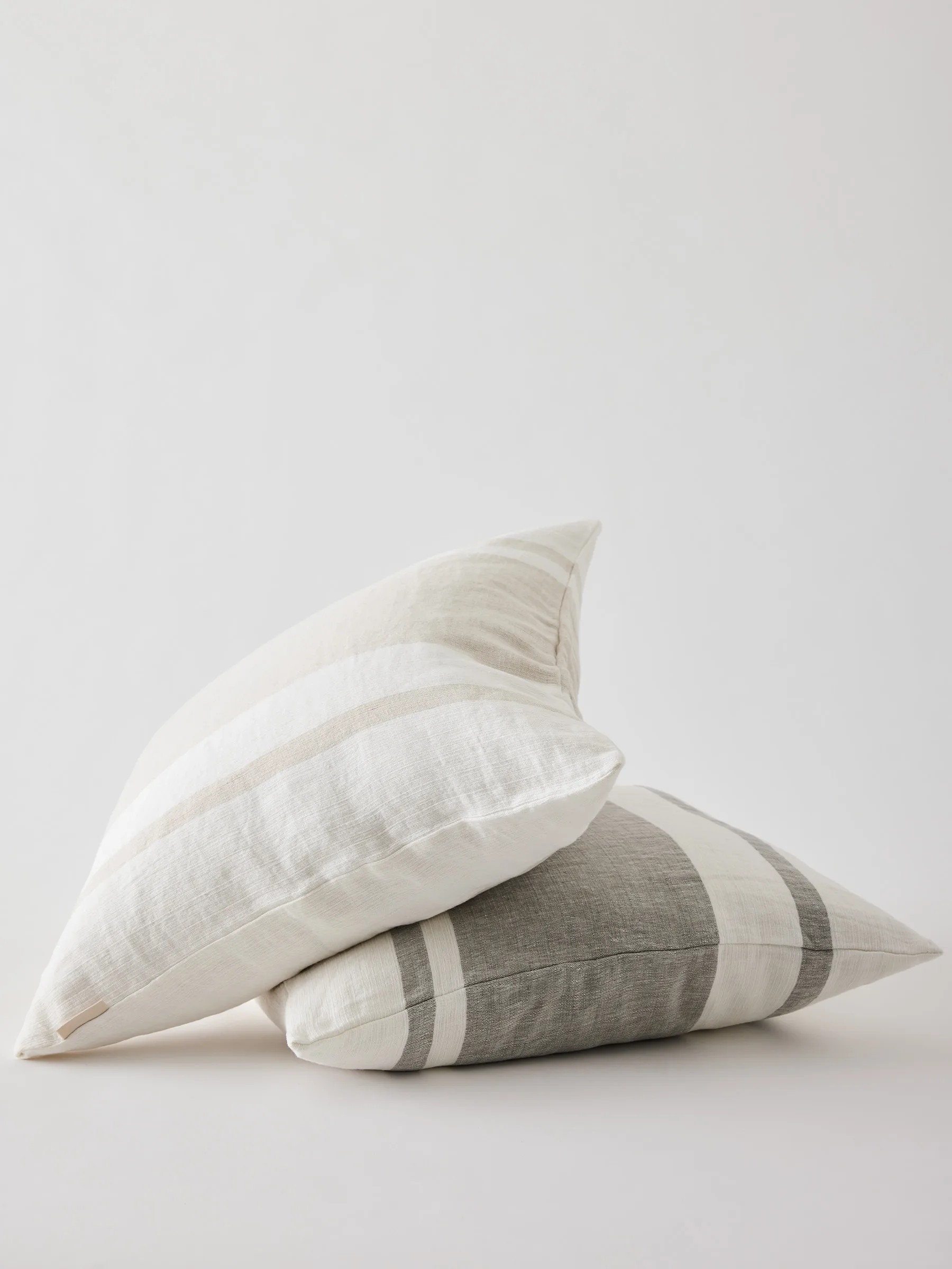 Funda de cojín Jules, Raya verde, 50x50 cm Tell Me More