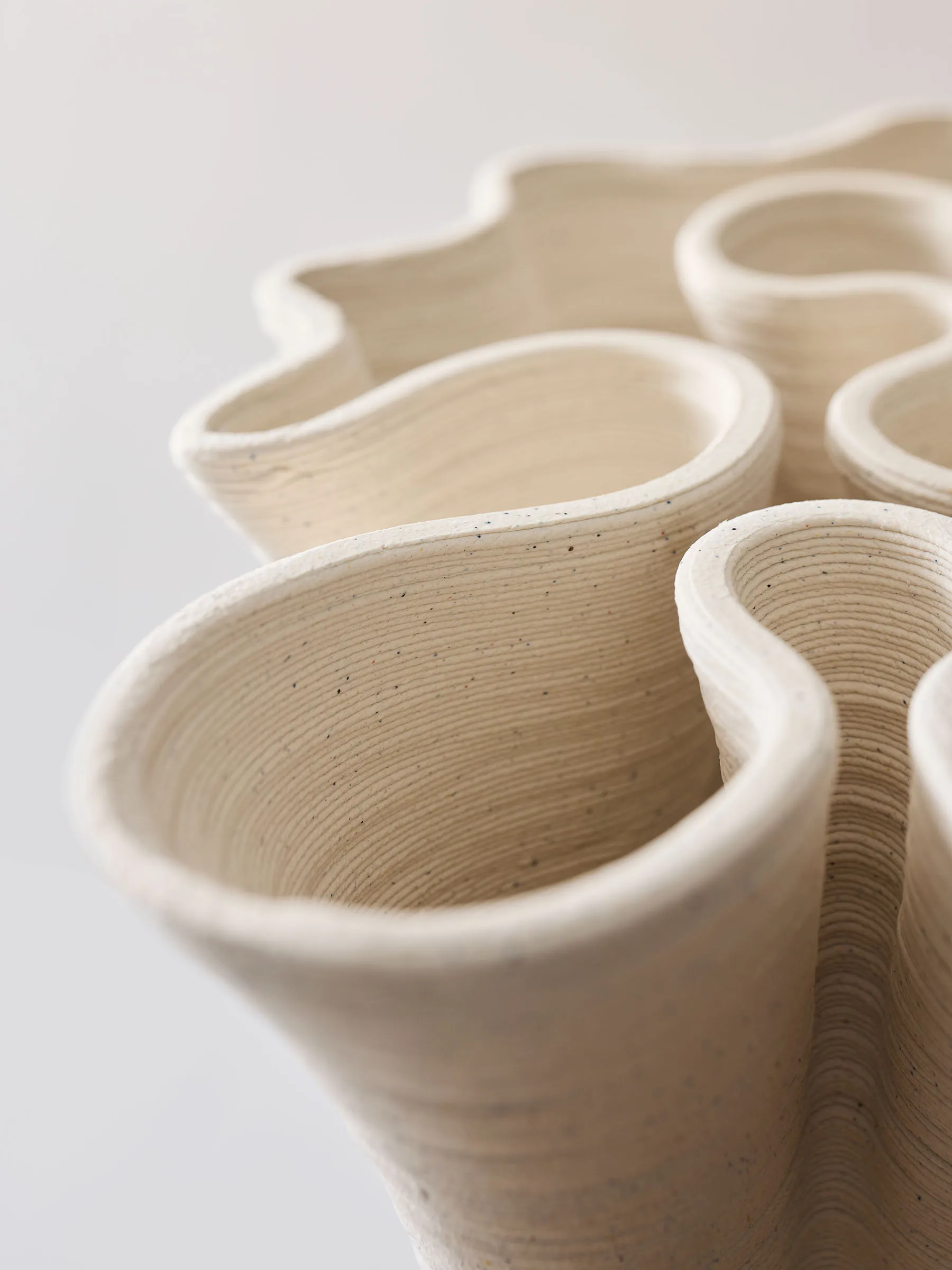 Jarrón Fiordo large, Offwhite Tell Me More