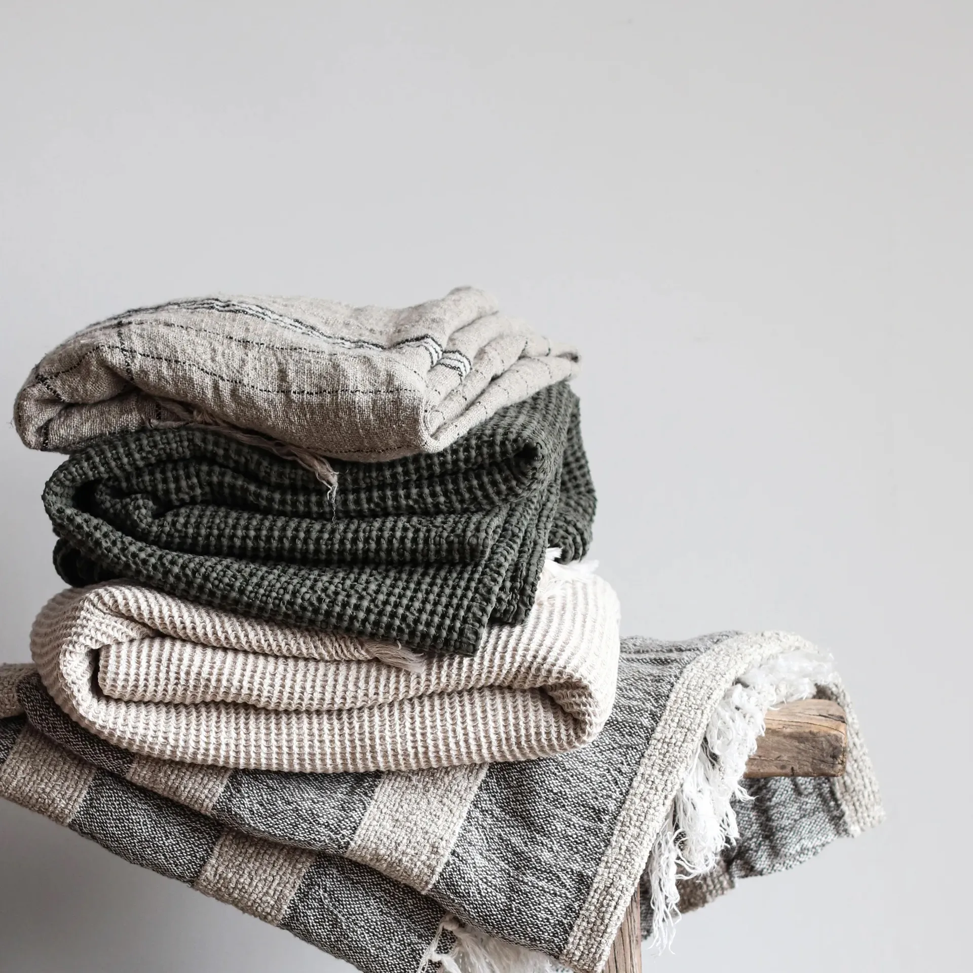 Plaid Miro 260x260 cm, Forest Tell Me More