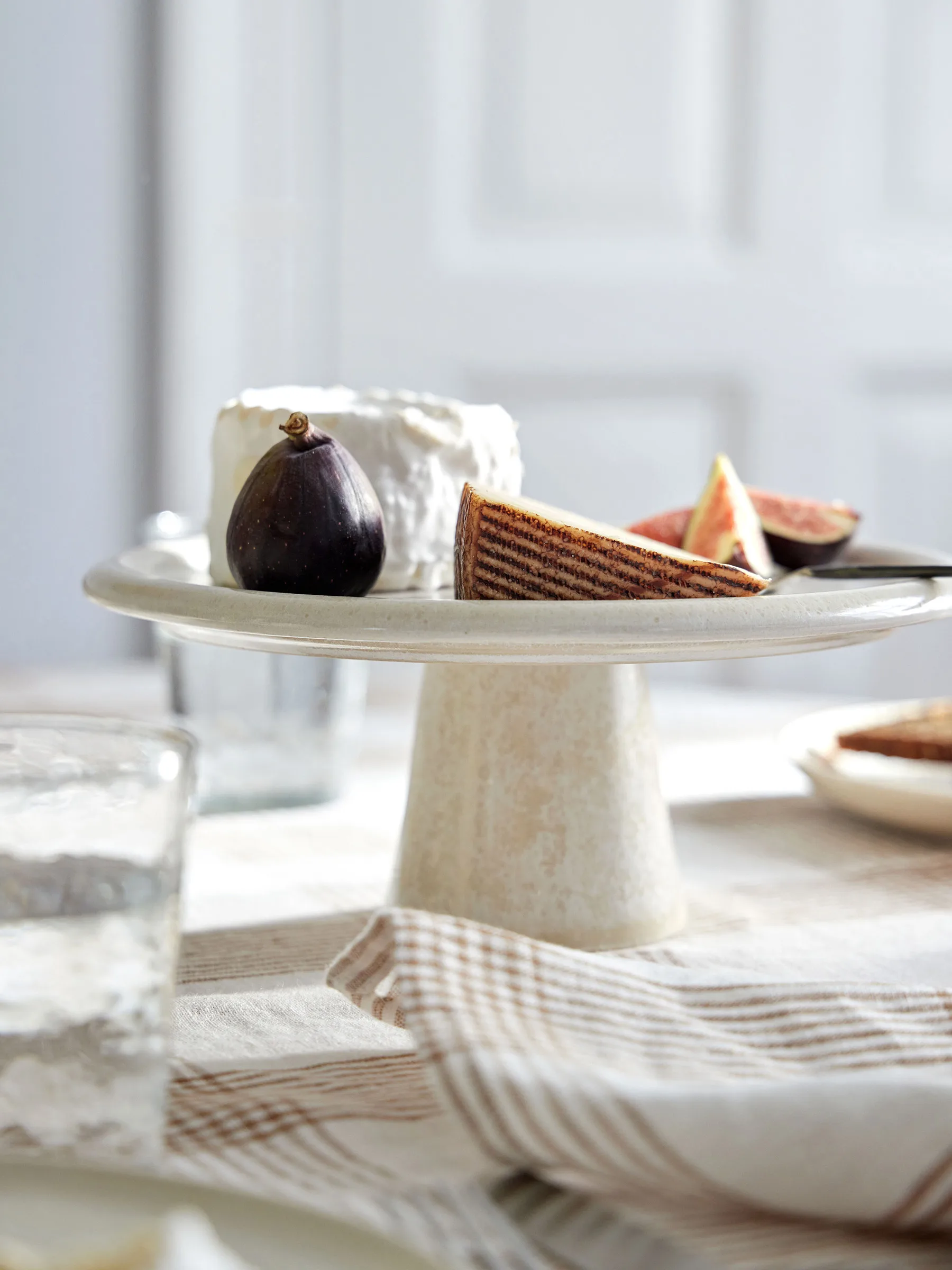 Plato para tarta Granada, Crema, Ø26x11 cm Tell Me More