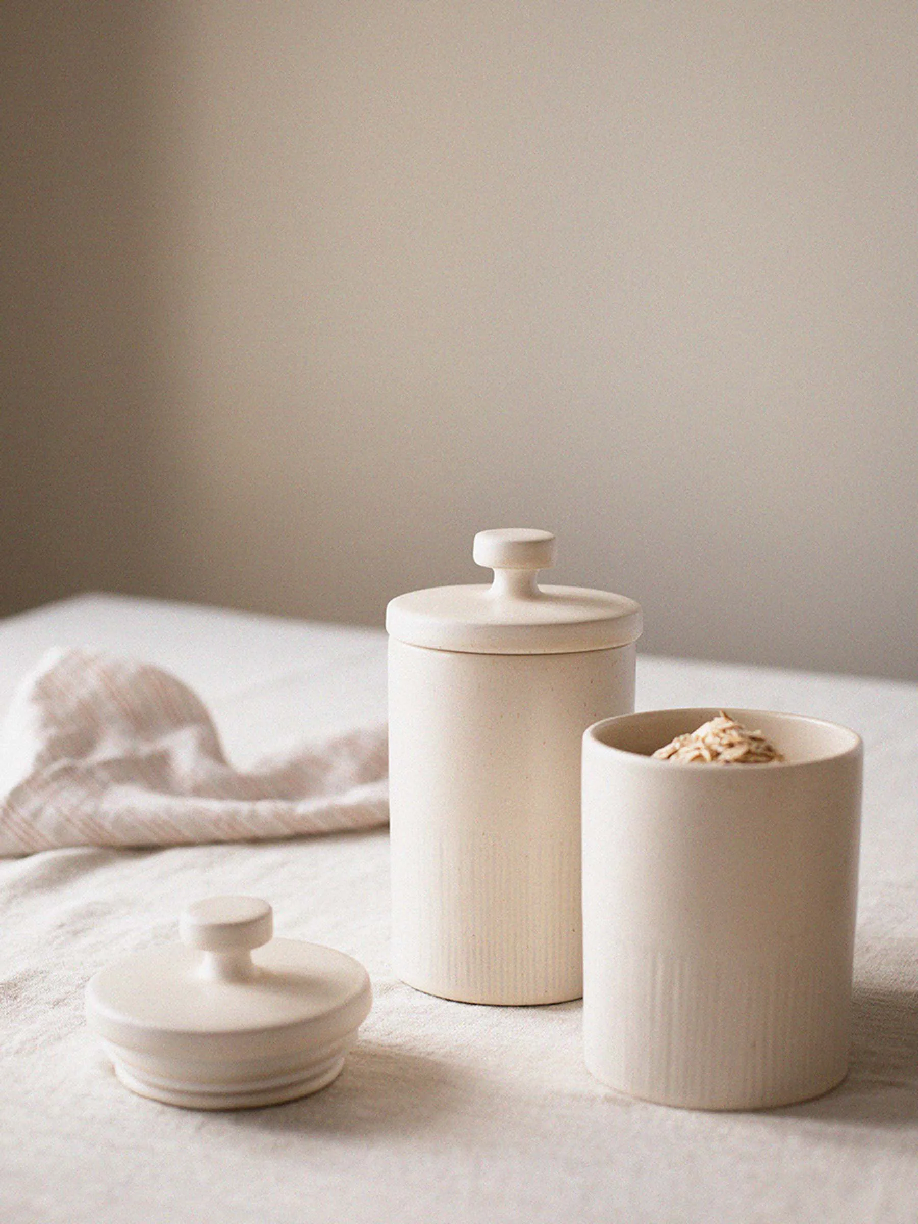 Tarro con tapa Palermo, Offwhite, small 0,95 L Tell Me More