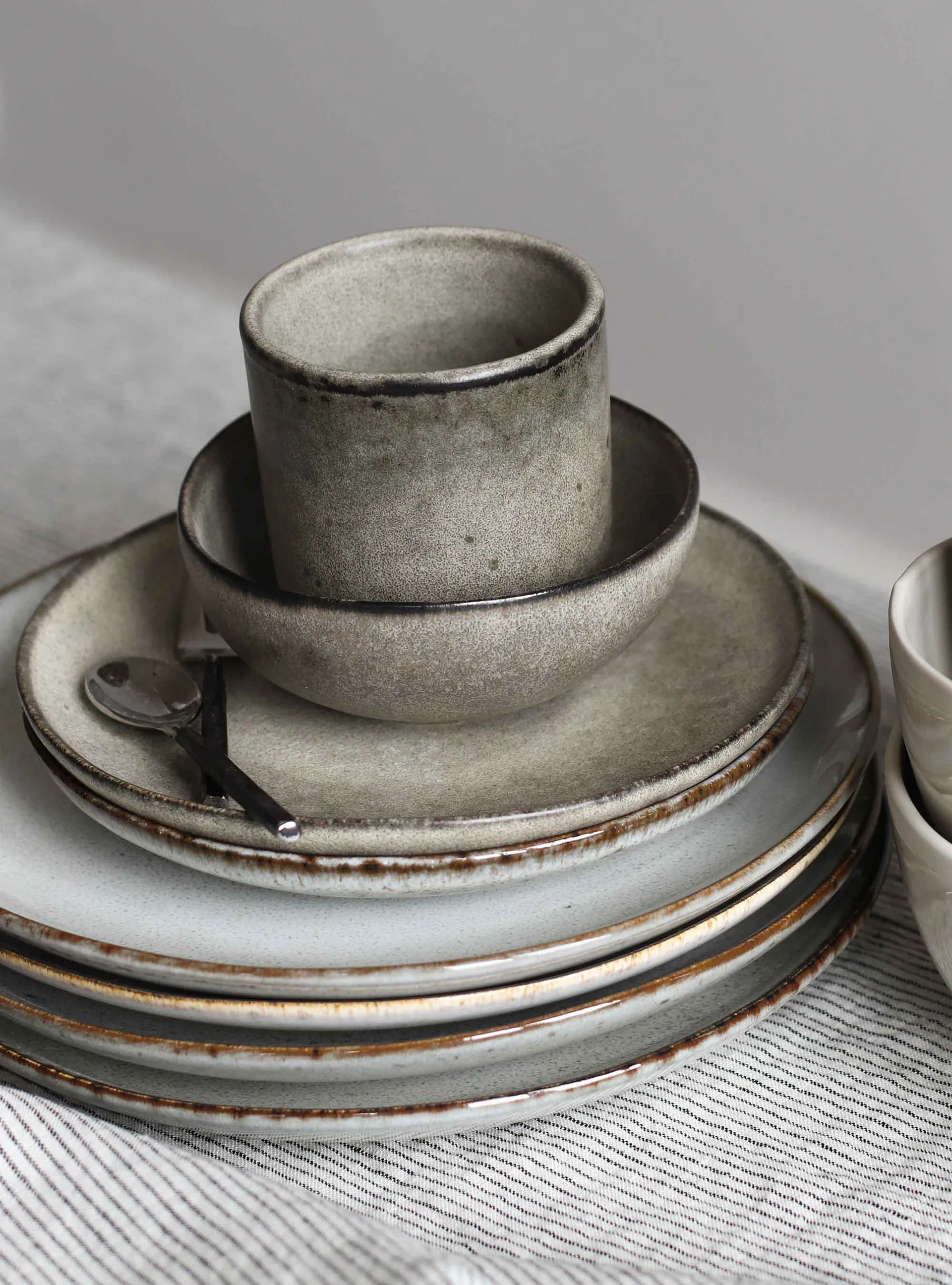 Taza Bon small, gres Tell Me More