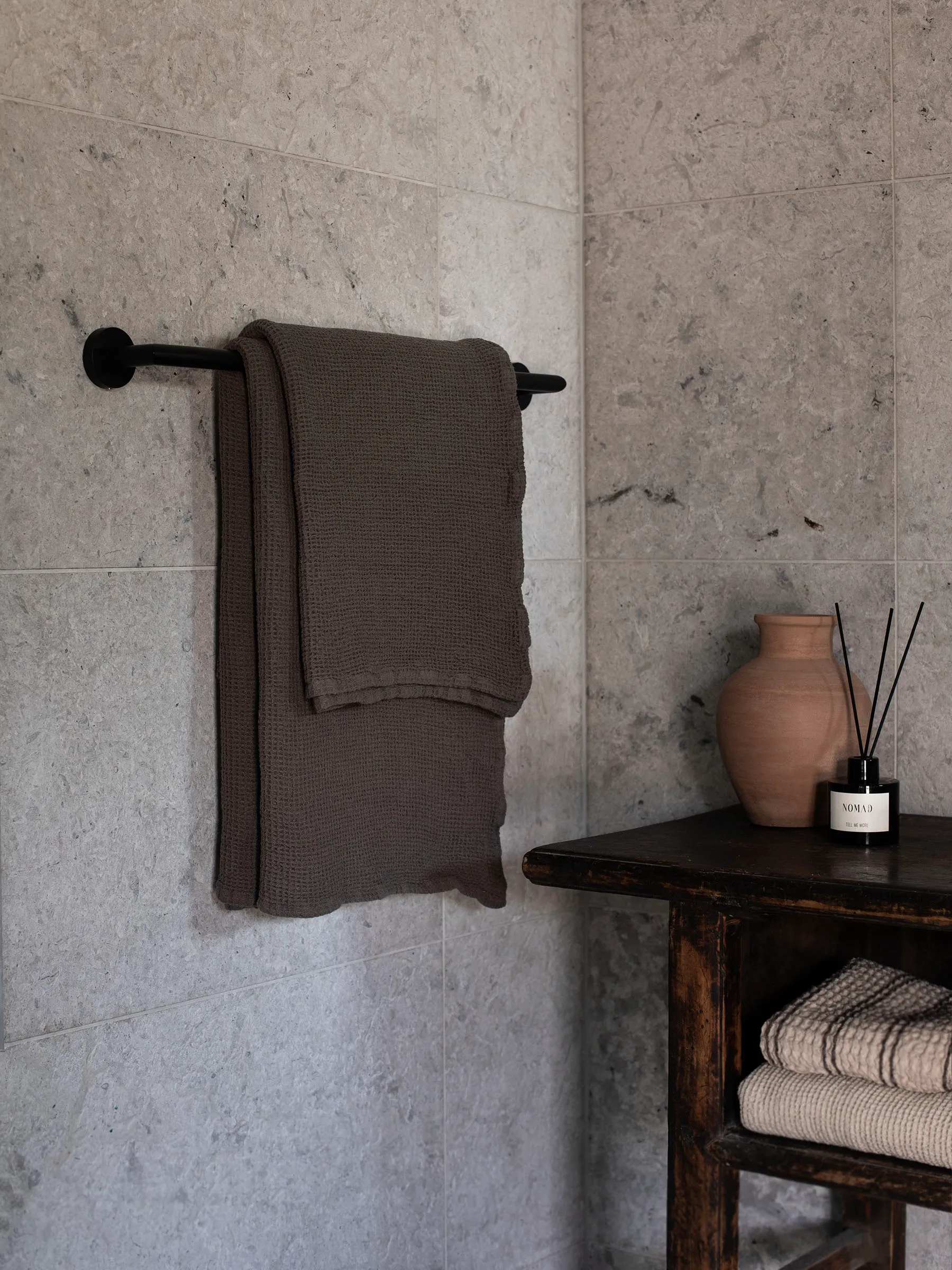 Toalla Nella 100x150 cm, Taupe Tell Me More