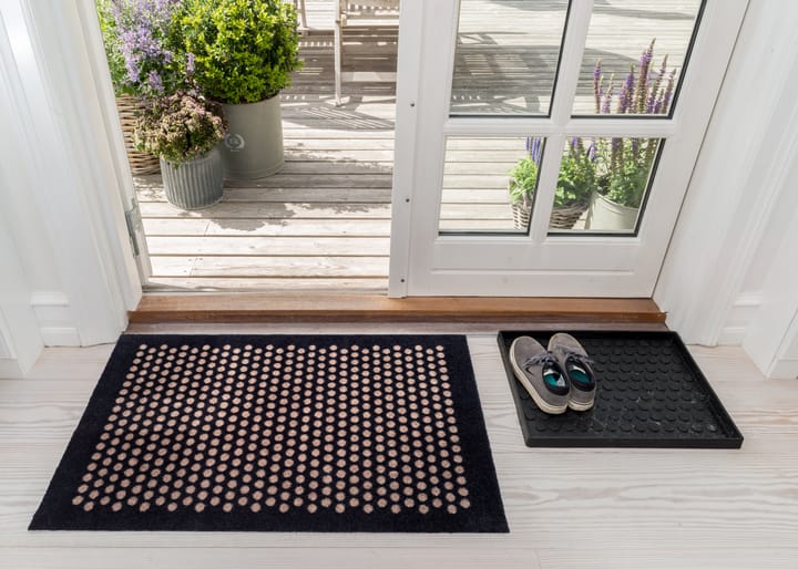 Felpudo Dot, Black-sand, 60x90 cm tica copenhagen