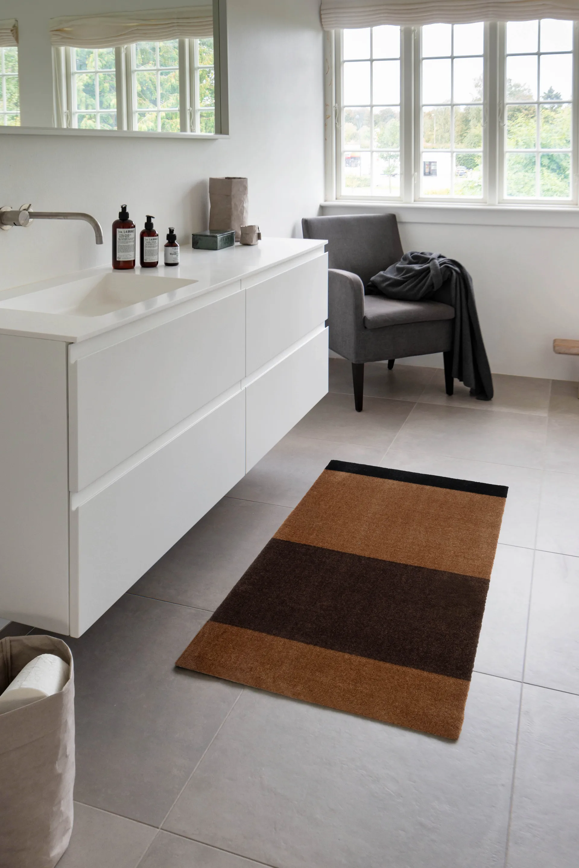 Stripes Alfombra horizontal, Cognac-dark brown-black, 67x120 cm tica copenhagen