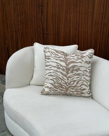 Cojín decorativo Norell - Tiger beige-off white, 50x50 cm - Tinted