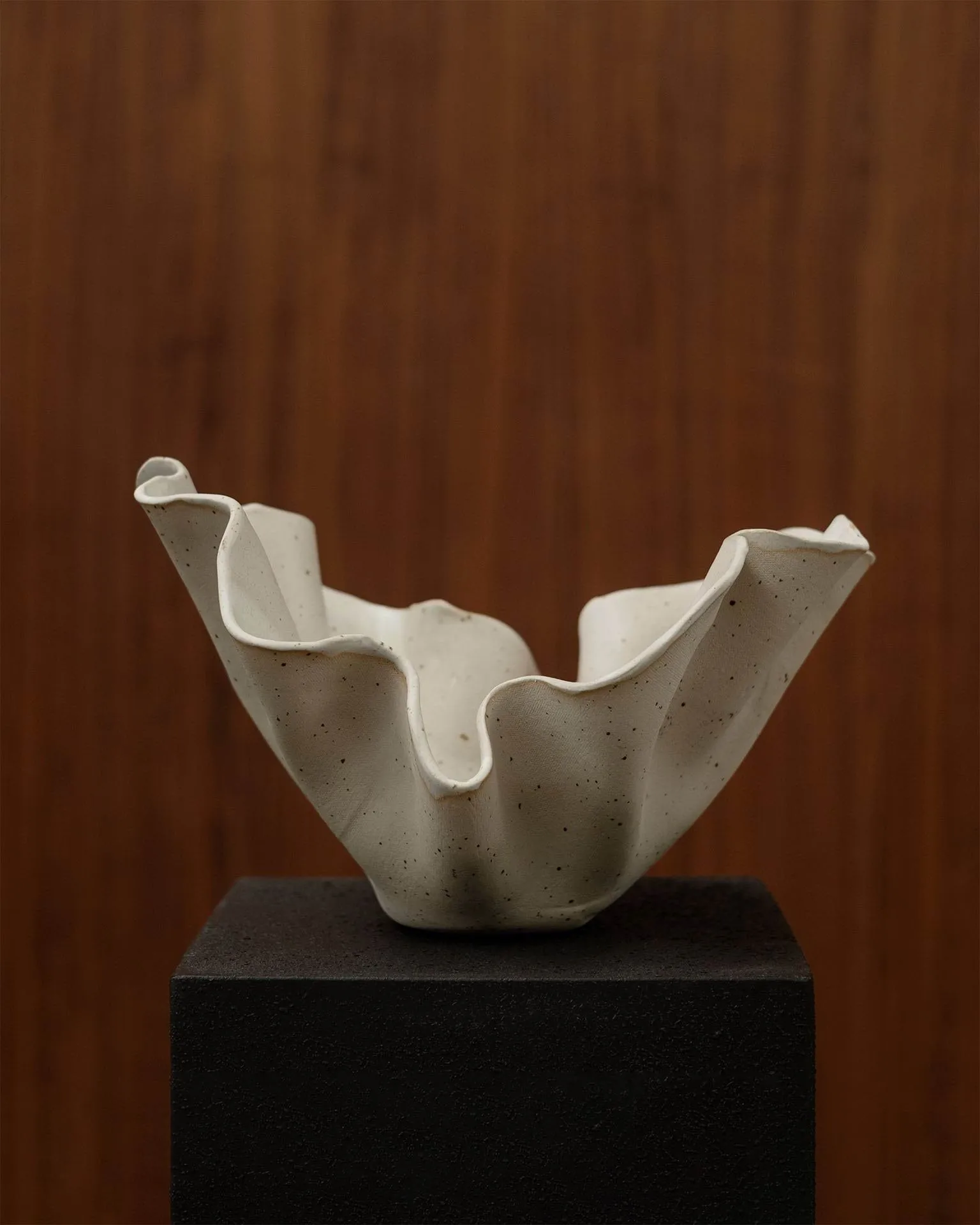 Escultura Amnell, Beige, 29x18 cm Tinted