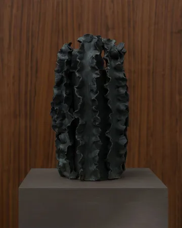 Jarrón Melera - Black, 33x16 cm - Tinted