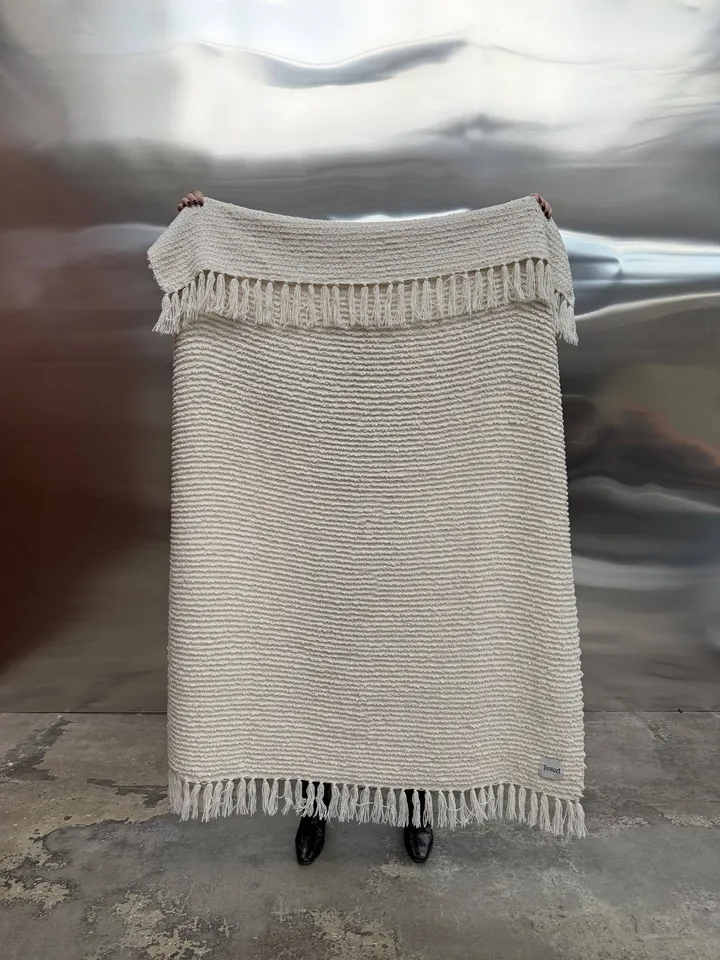 Manta de bouclé Janzen - Solid off white-natural, 130x170 cm - Tinted