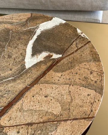 Plato Falker - Red stone - Tinted