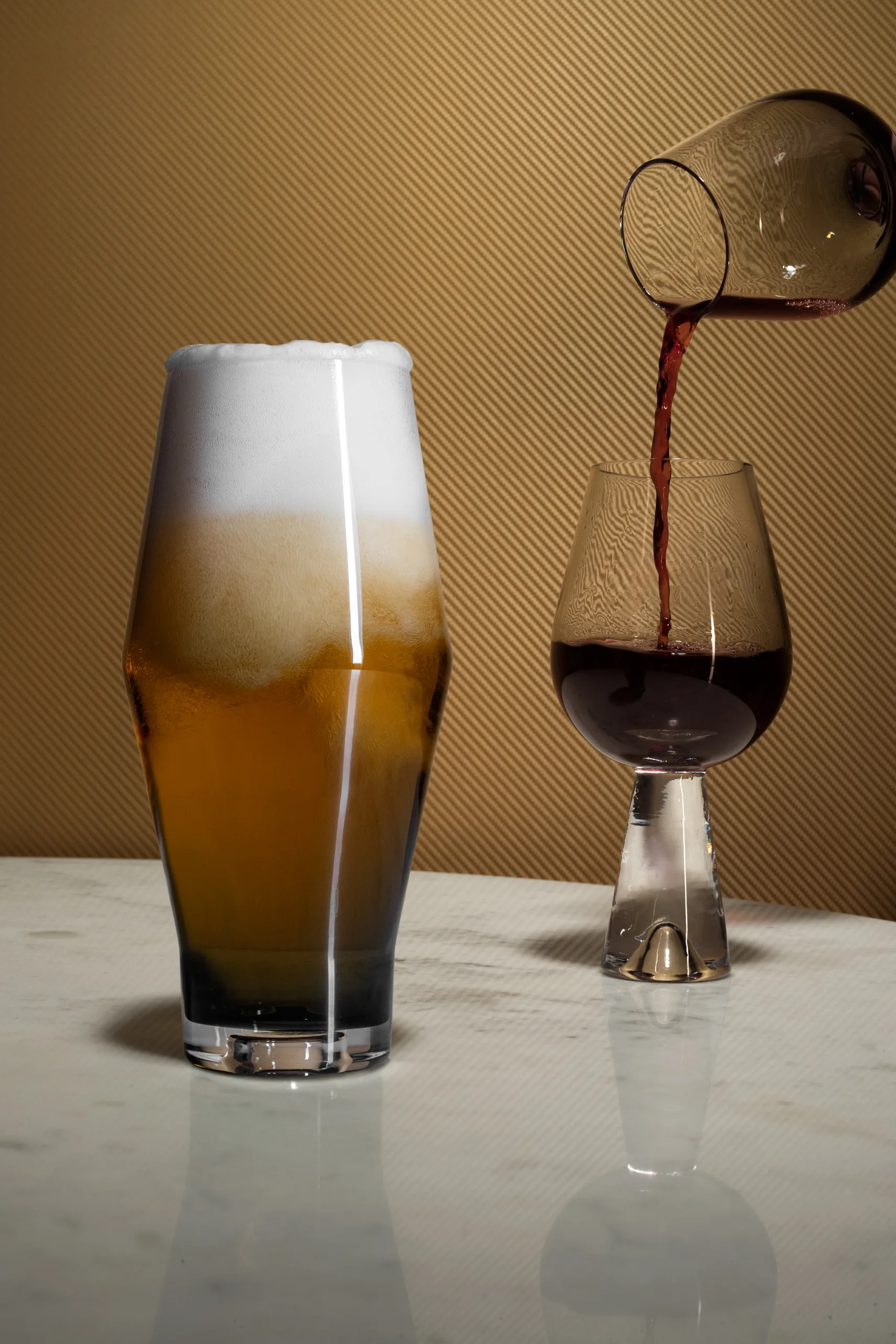 2 Copas de vino Tank, Negro Tom Dixon