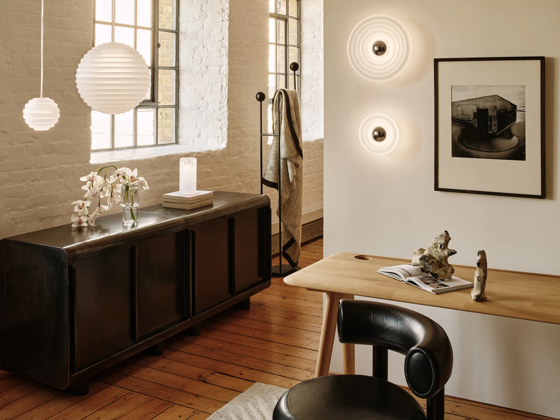 Aplique de pared Press Surface mini LED 21,5 cm, Esmerilado Tom Dixon