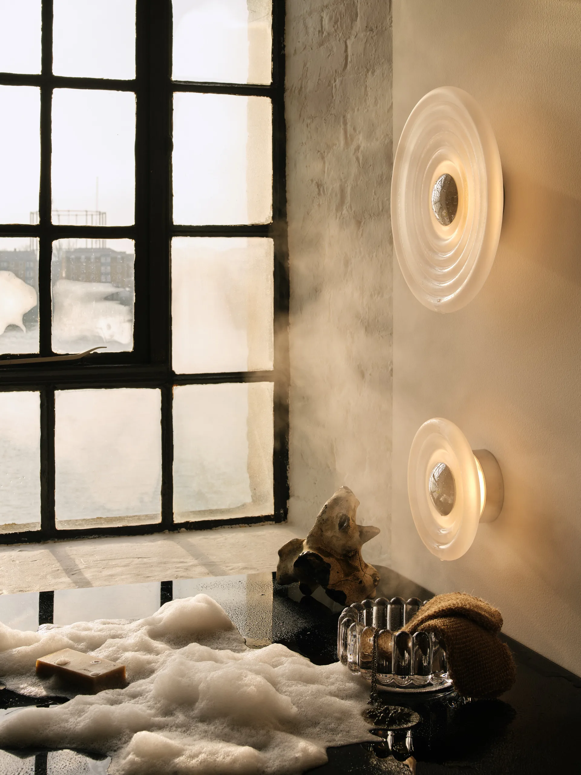 Aplique de pared Press Surface mini LED 21,5 cm, Esmerilado Tom Dixon