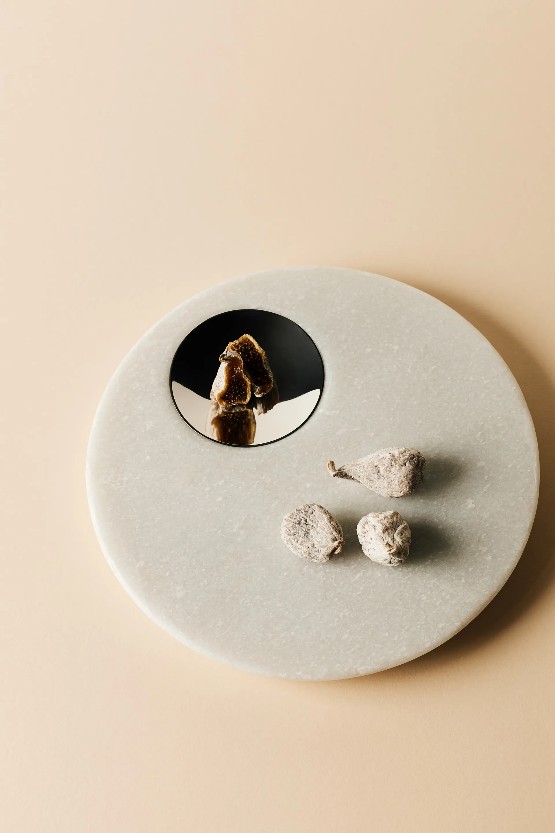 Bandeja para servir Stone Ø22 cm, Mármol blanco-plateado Tom Dixon