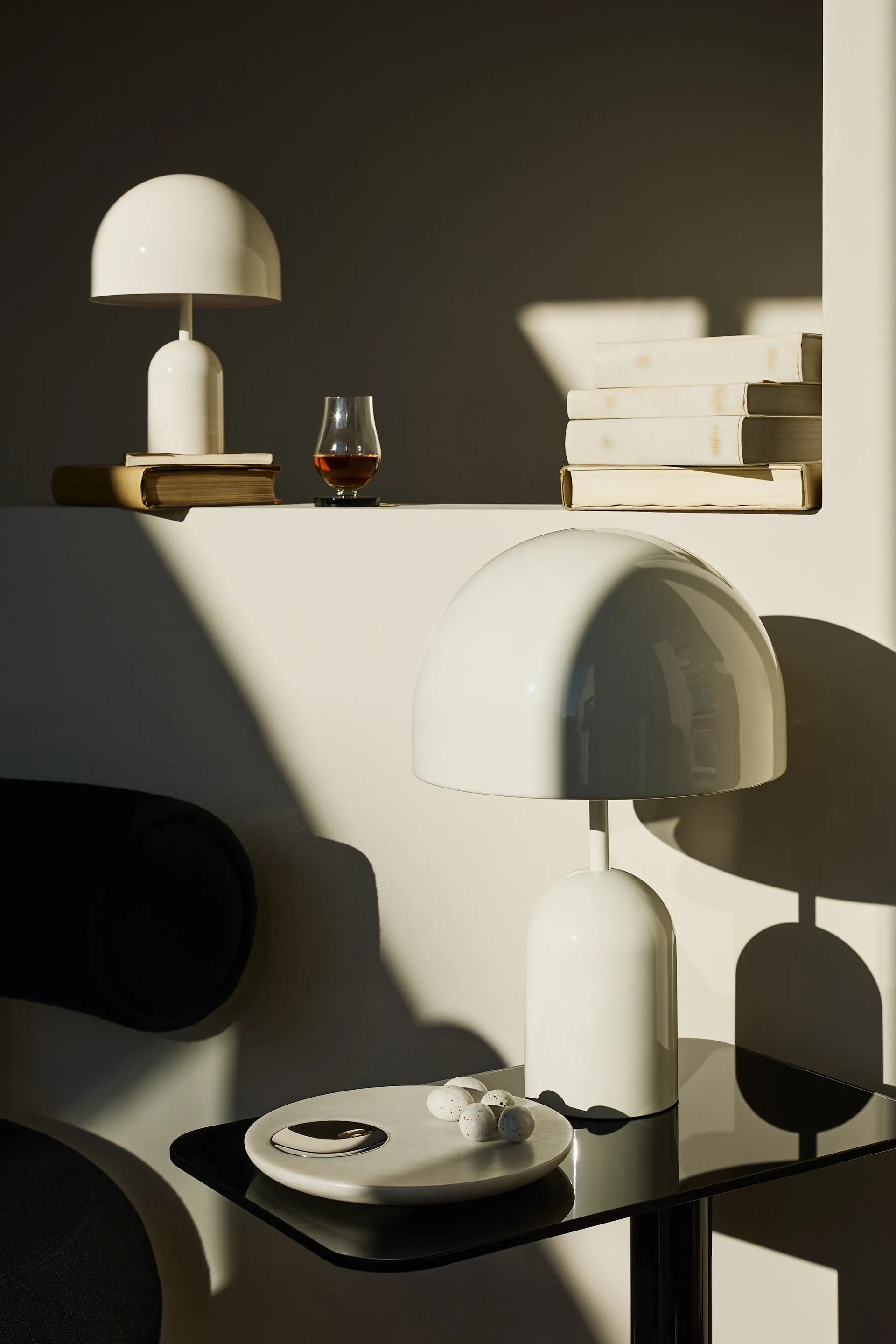 Bandeja para servir Stone Ø22 cm, Mármol blanco-plateado Tom Dixon