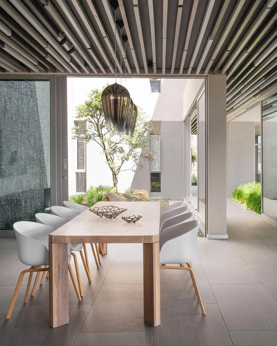 Cuenco Bone , Latón, L Tom Dixon