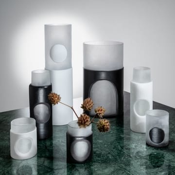 Jarrón Carved pequeño - negro - Tom Dixon